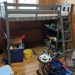Kids loft bed