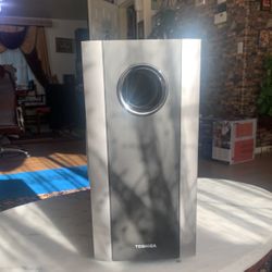 TOSHIBA