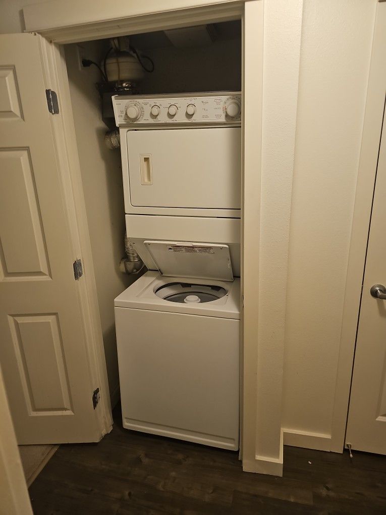 Washer Dryer Stacked Combo