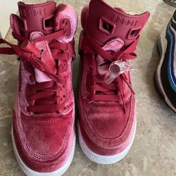 Jordan’s Size 4