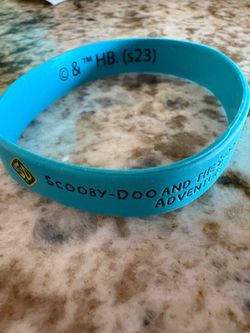 Scooby-Doo and Escapology teal silicone bracelet.