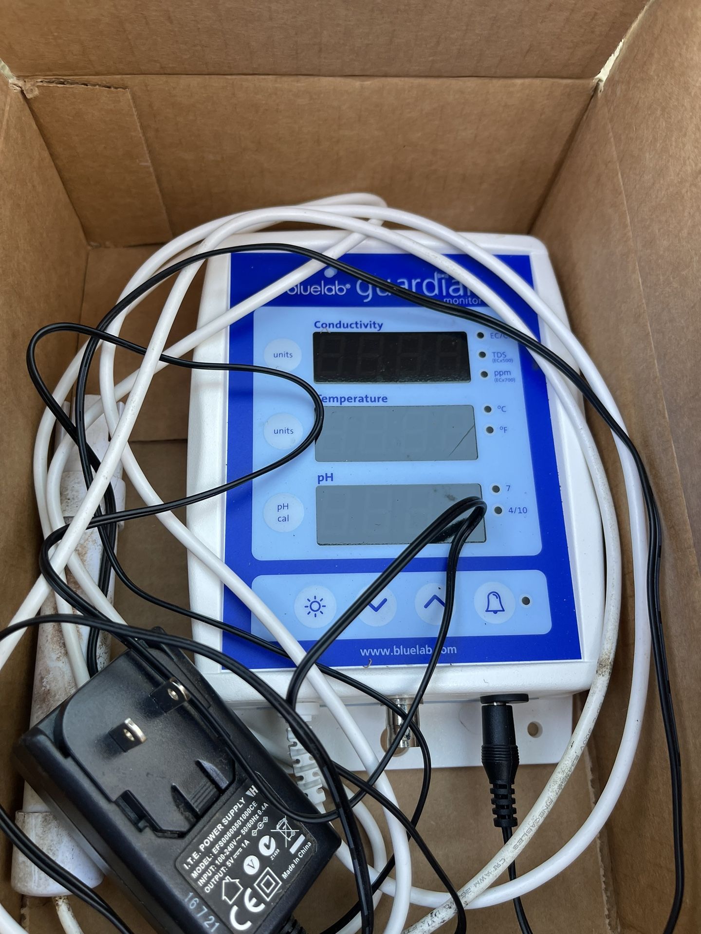 Bluelab Guardian + 6” Reflector And Bulb + 1000w Lume Ballast