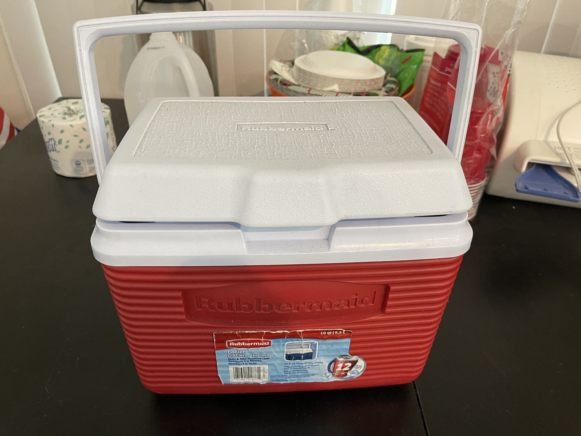 Rubbermaid 10qt Small Lunch Cooler