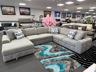 Gray Sofa Sectional w/ Sleeper & Storage Chaise