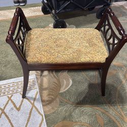 Bed Side Ottoman 