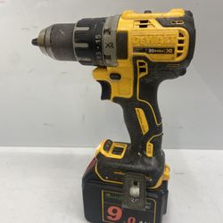 DEWALT 20v Drill W/1 Battery