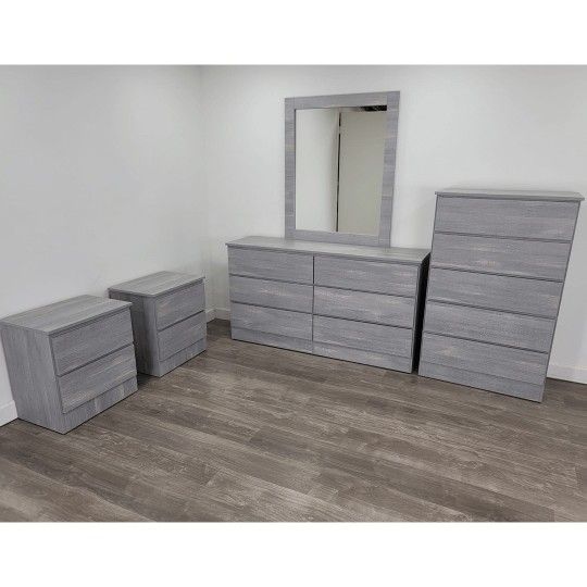 Bedroom Set// Dresser  Mirror  Chest And Two Nightstands Cómoda Con Espejo Gavetero Y Mesitas De Noche