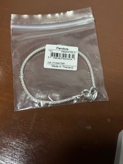 Pandora Moments Studded Chain Bracelet 8.25 Inches