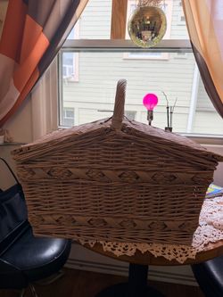 Dusty pink wicker basket