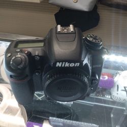 Nikon D7500