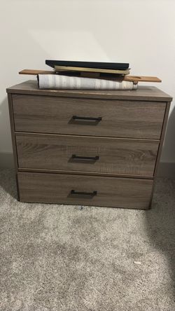 Grey/Brown Dresser