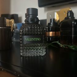 Valentino Uomo Born in Roma Green Stravaganza