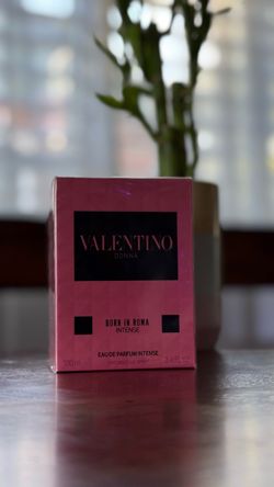 Valentino Donna Born in Roma Intense EDP 100ml
