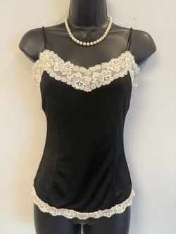 New Y2K Victoria’s Secret Black Lace Trim Cami Top Size XS