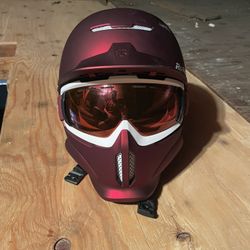 Snowboard/ Ski Helmet 
