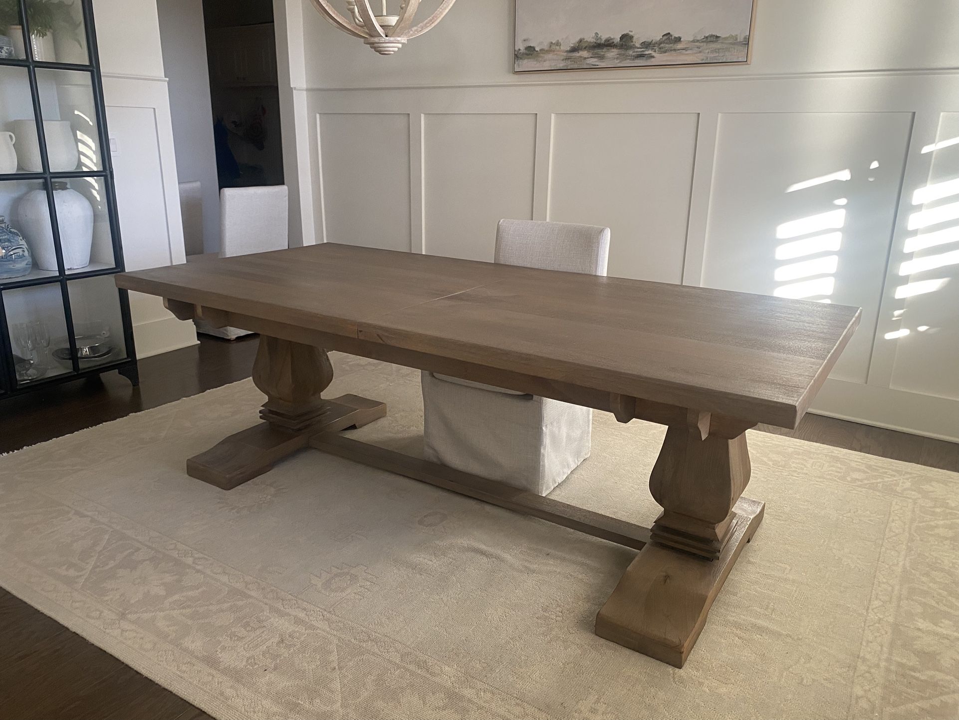 Beautiful Distressed Farmhouse Table