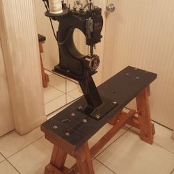 Tippmann Boss Sewing Maschine