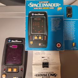 Vintage Space Invader Game In Box 1980