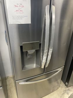 Clearance Sale!LG refrigerator open box with 1 year warranty