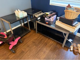 Ashley’s furniture living room table set