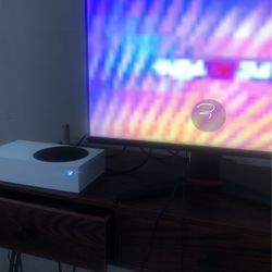 Xbox One A And Monitor Bundle