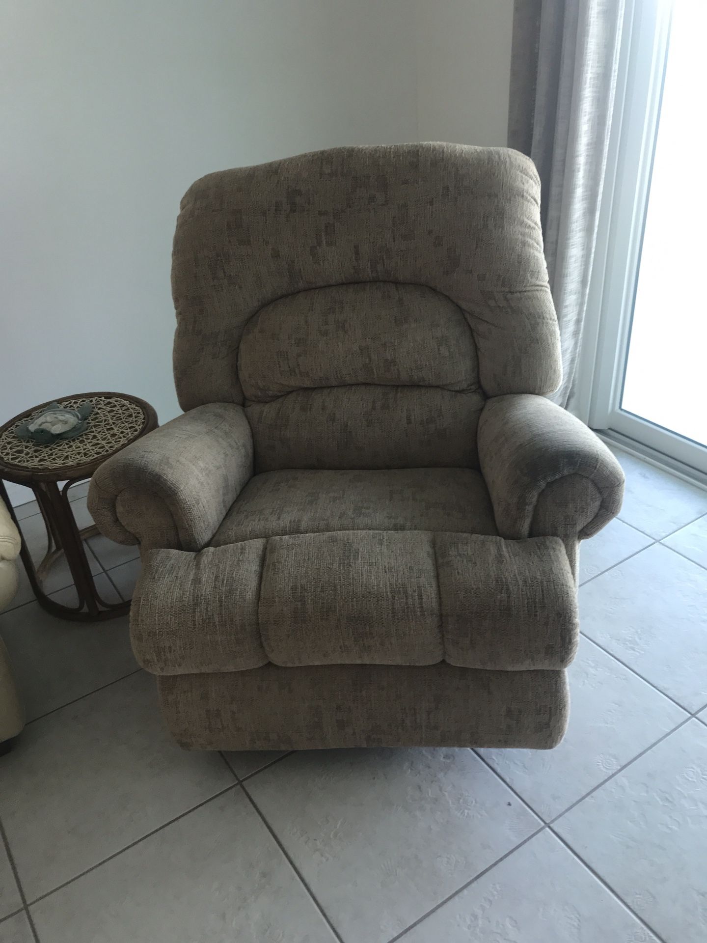 FREE Rocker/recliner located in Melbourne Beach