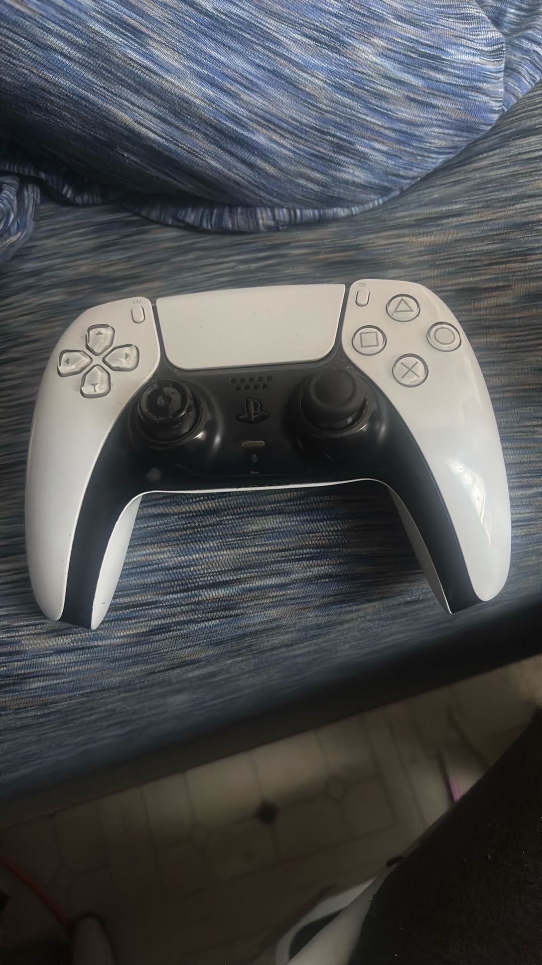 Standard PS5 Controller