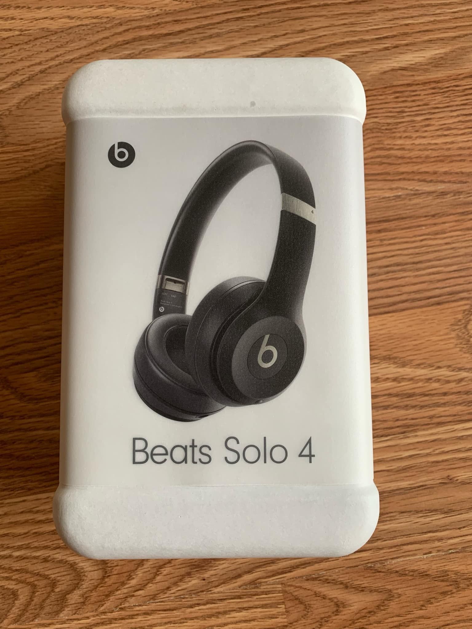 Beats Solo 4 Wireless Headphones – Brand New in Box!