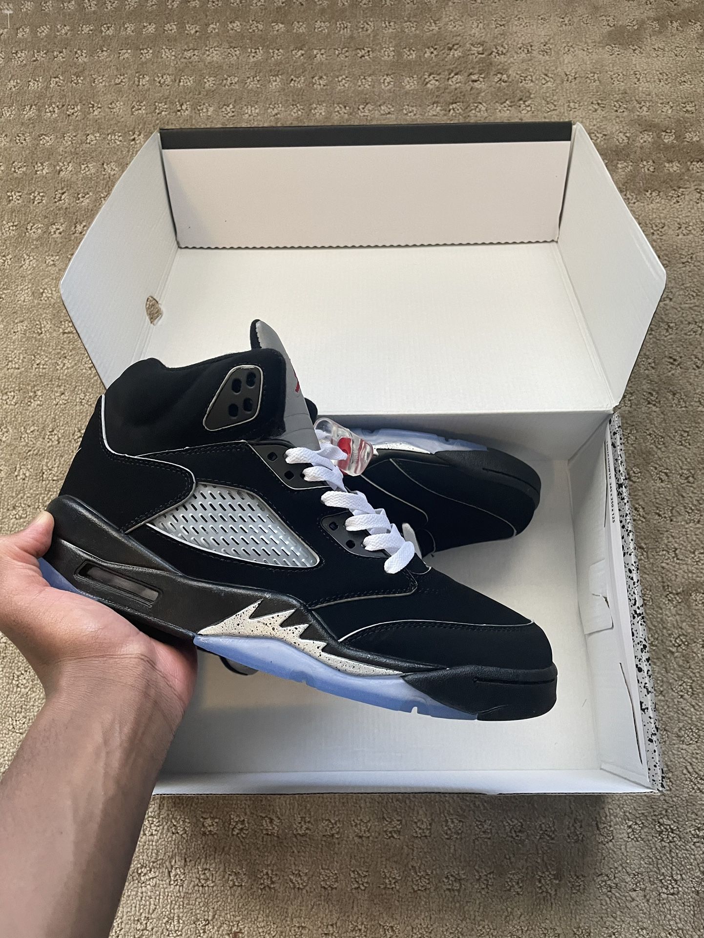 Jordan 5 Black Metallic