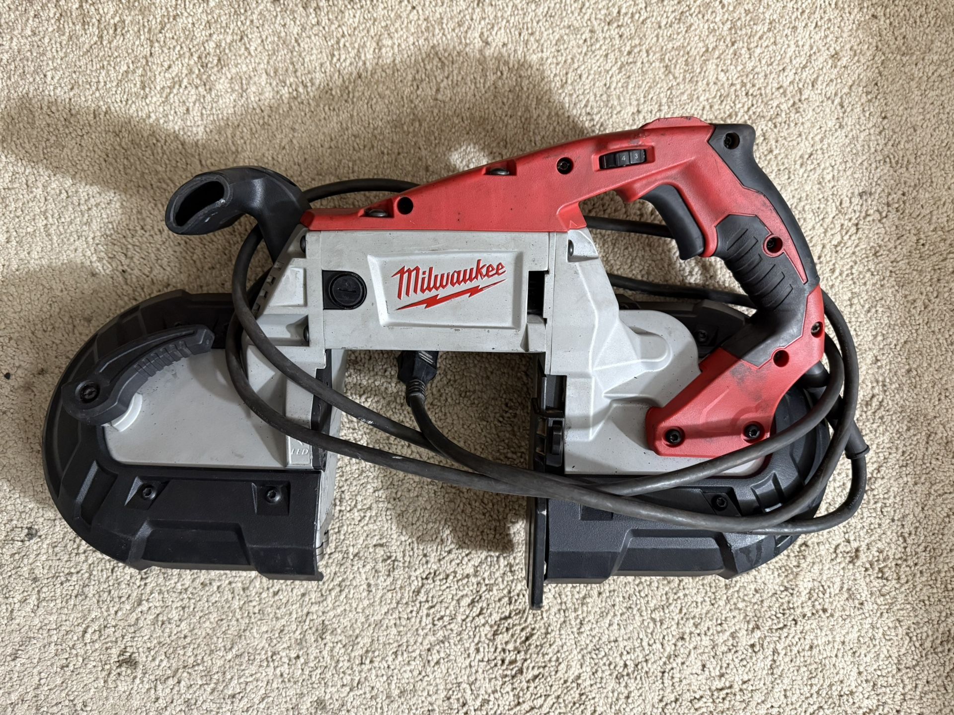 Milwaukee Deep Cut Band Saw Portable