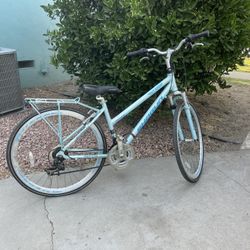 Shogun T1000 Womens Hybrid Bike
