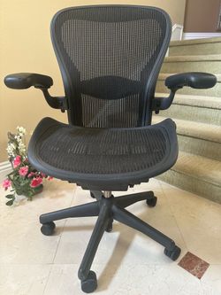 Herman Miller Aeron Classic Size C