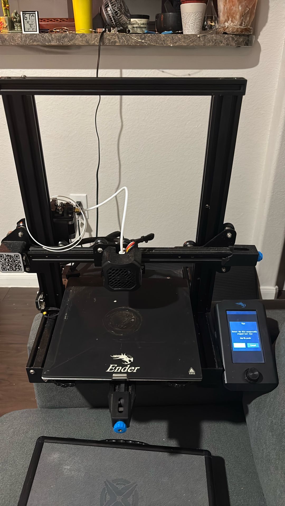 3D Printer - Film Feeder Needs Maintenance . Or This Would Be A Purchase For Parts.