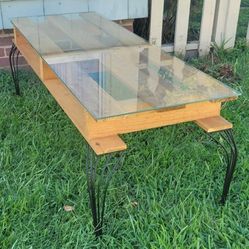 Custom Reclaimed "Pallet" Coffee Table