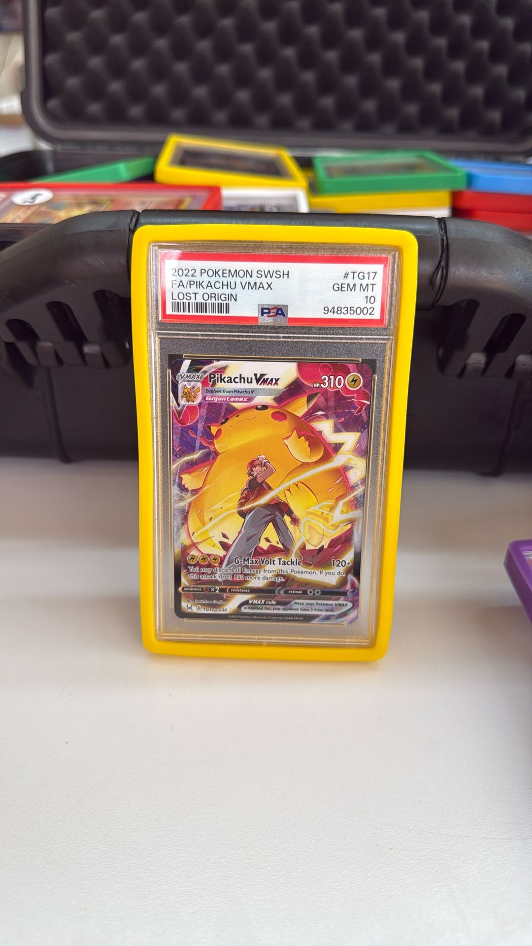 Pikachu Vmax