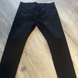 Levi’s 32/32 Like New