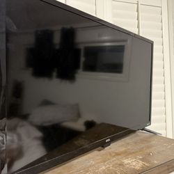 Roku 32” TV 