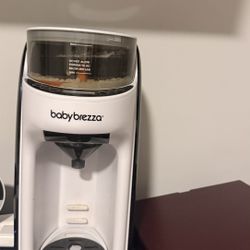 Baby Brezza 
