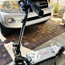 BlueTran Lightening Electric Scooter