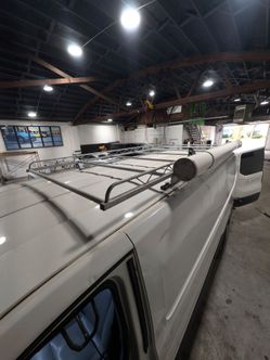 Van Roof Rack with Pipe Carrier