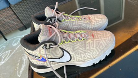 Nike