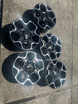 Jeep Wrangler  rims , size 17 rims