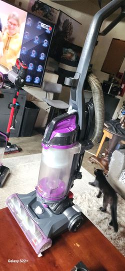 Bissell vacuum cleaner