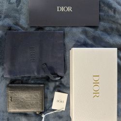 Black Dior Zipper Wallet