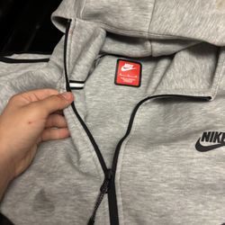 Xl Nike Tech Fleece 