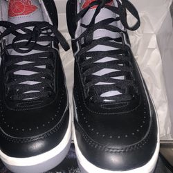 Jordan 2s 