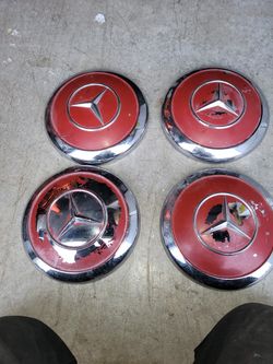 Mercedes CENTER Hubs