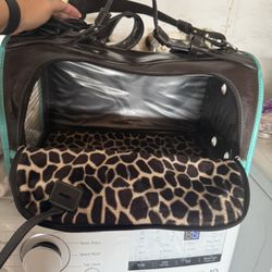 Pet Carrier 