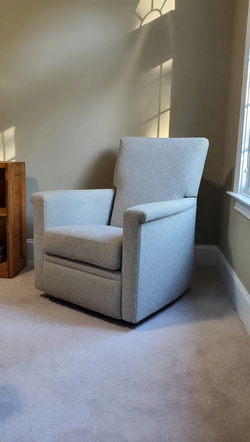 Carlyle Push-Back Recliner – Like New, Beige Linen Fabric - Matthews, NC