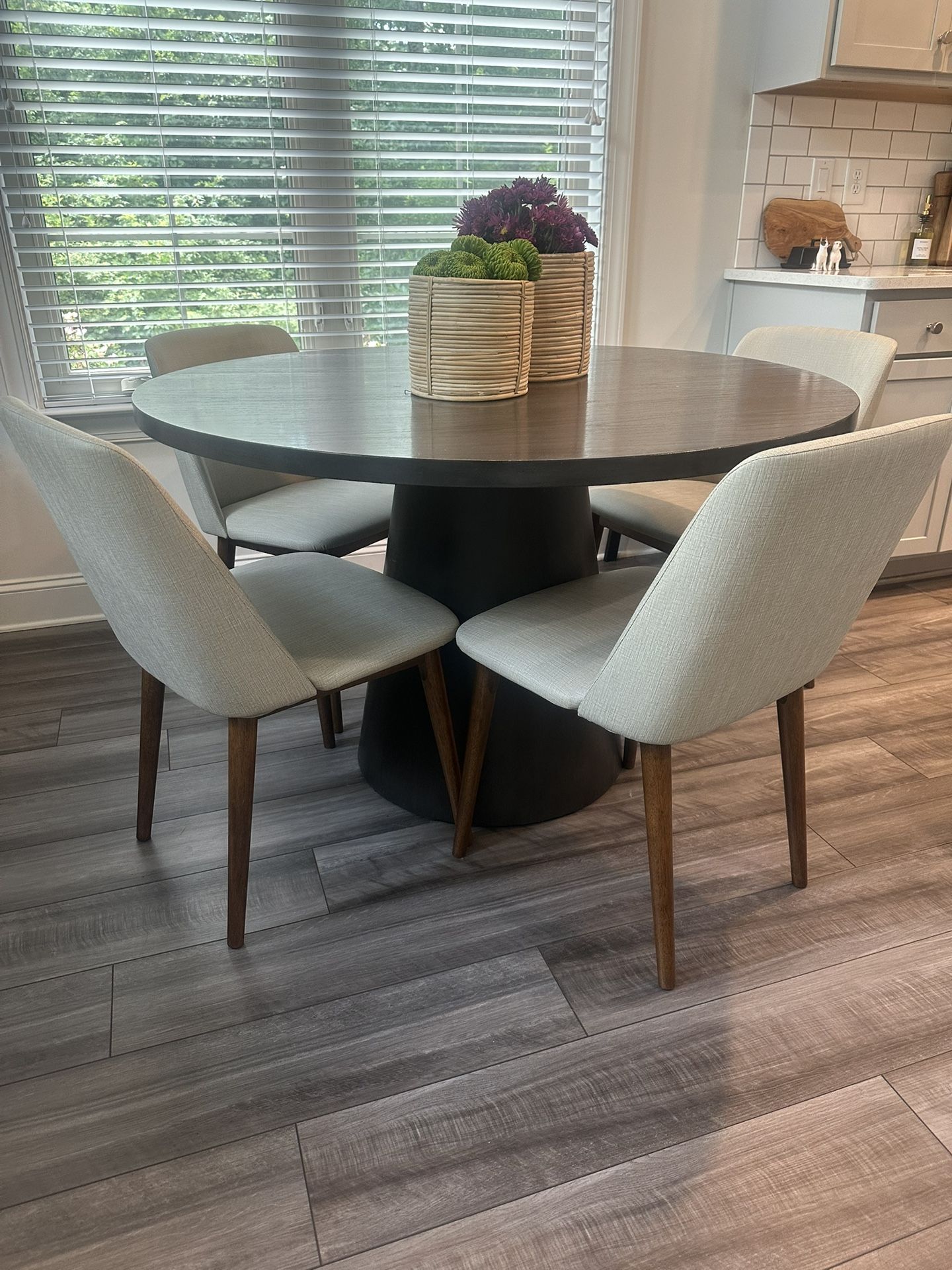 4 Mid Century Modern Dining Chairs
